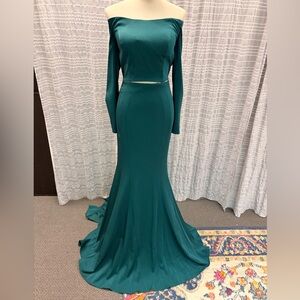 2 Cute Teal Long Sleeve Dress